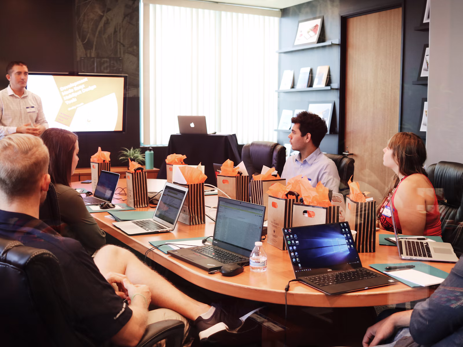 Customer Experience & Service Operations